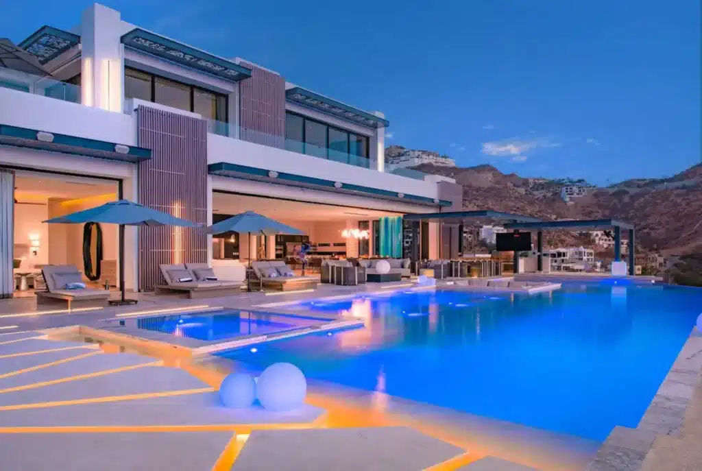 Cabo Villa 2 right shot