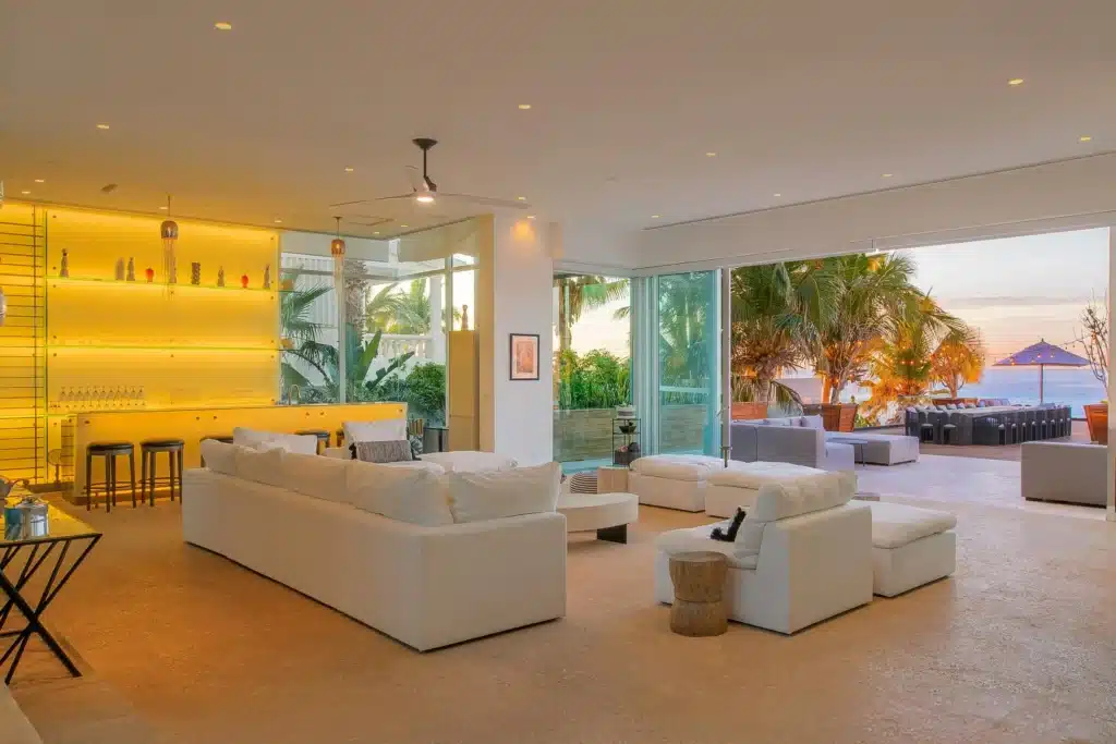 Cabo Villa 3 Sofa's Sitting