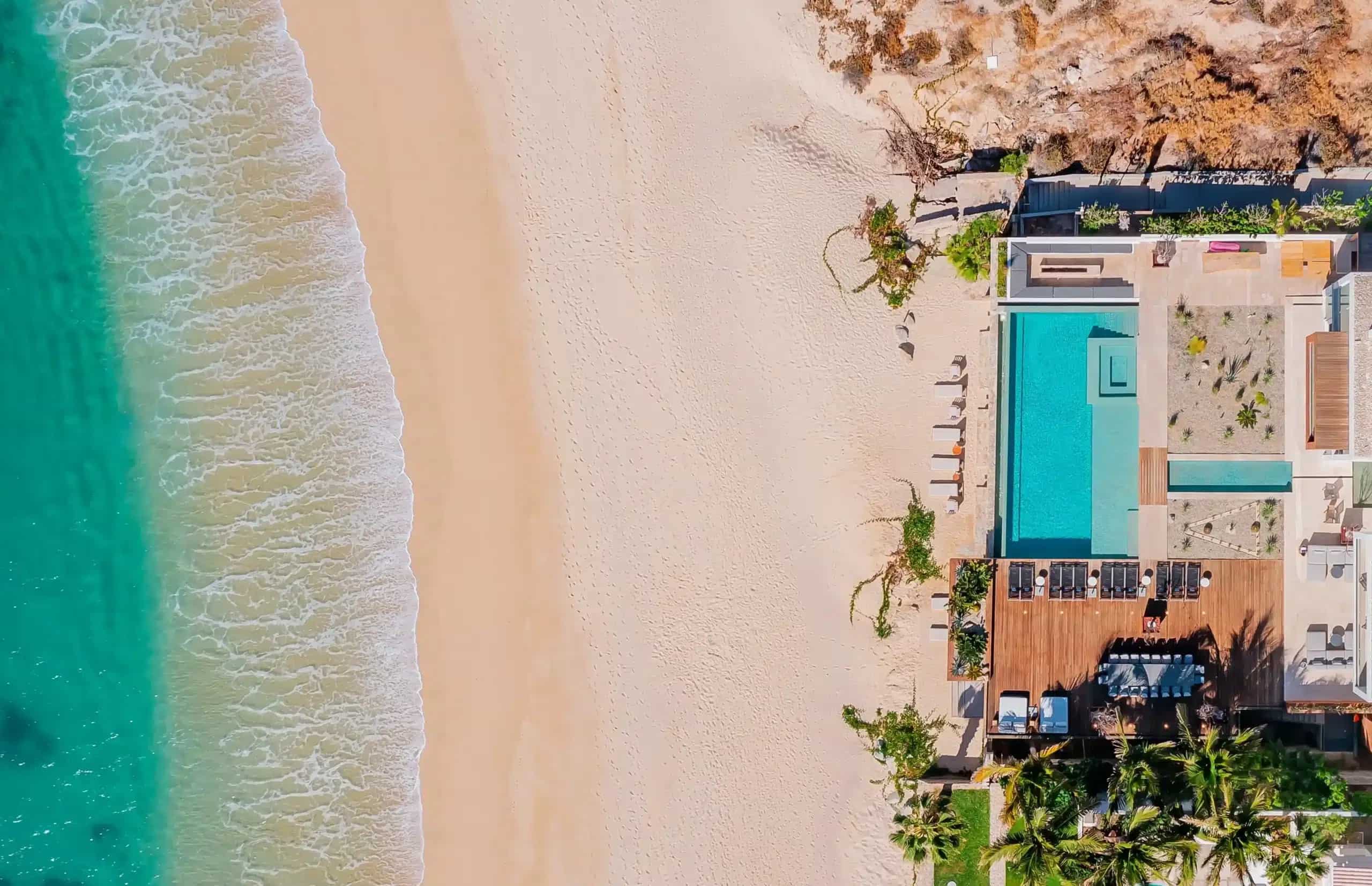 Beachfront Villas in Cabo for Team Building Retreats
